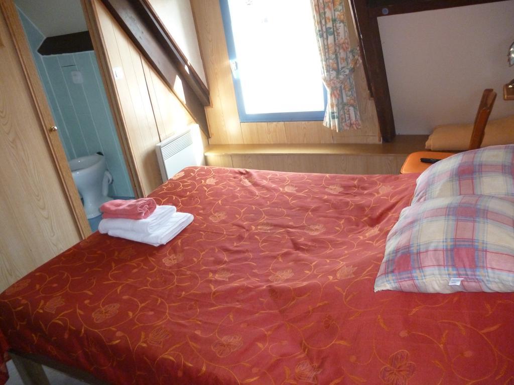 Des Etangs Hotel Roussent